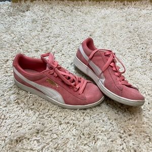 Pink Pumas